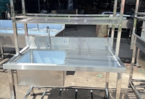 Gia Công Bếp Rửa Công Nghiệp 