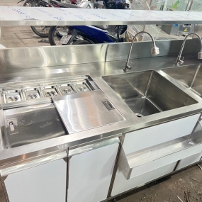 Quầy pha chế  Rộng 800 dài 1800 cao 800
