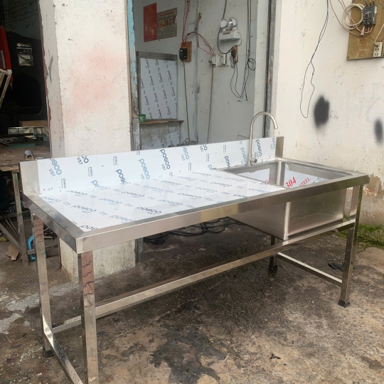 Thiết bị bếp nhà hàng , quán ăn (10)