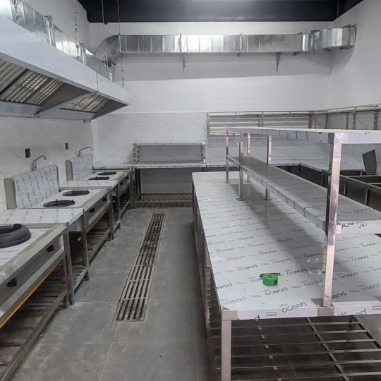 Thiết bị bếp nhà hàng , quán ăn (4)